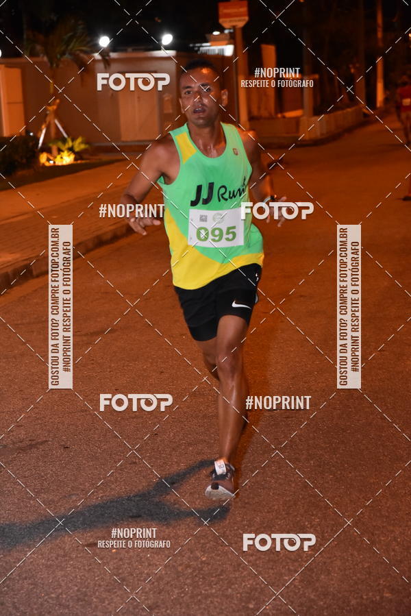 Buy your photos of the eventEclipse Night Run (Niteri) on Fotop