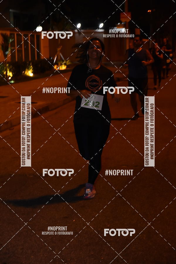 Buy your photos of the eventEclipse Night Run (Niter�i) on Fotop