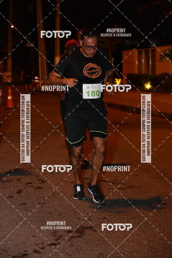 Buy your photos of the eventEclipse Night Run (Niter�i) on Fotop