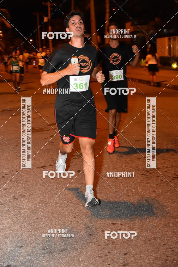 Buy your photos of the eventEclipse Night Run (Niter�i) on Fotop