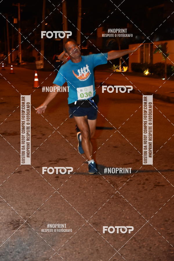 Buy your photos of the eventEclipse Night Run (Niter�i) on Fotop