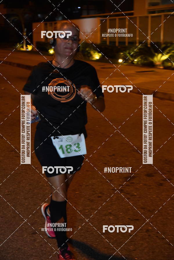 Buy your photos of the eventEclipse Night Run (Niter�i) on Fotop