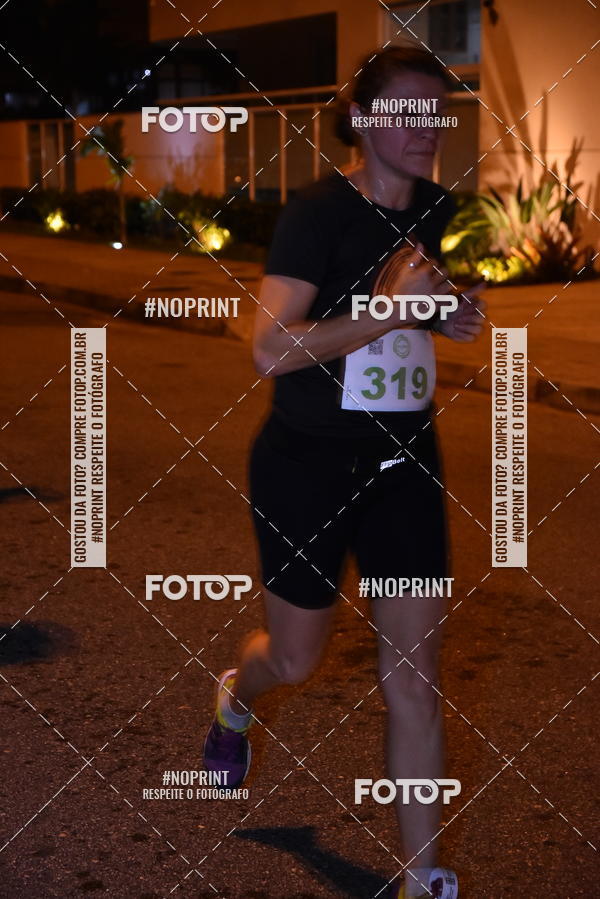 Buy your photos of the eventEclipse Night Run (Niter�i) on Fotop