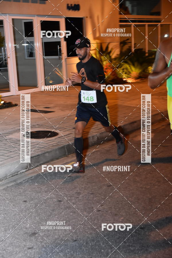 Buy your photos of the eventEclipse Night Run (Niteri) on Fotop