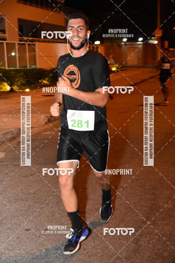 Buy your photos of the eventEclipse Night Run (Niter�i) on Fotop