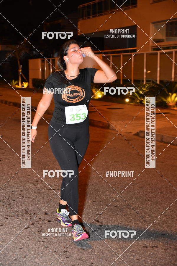 Buy your photos of the eventEclipse Night Run (Niter�i) on Fotop