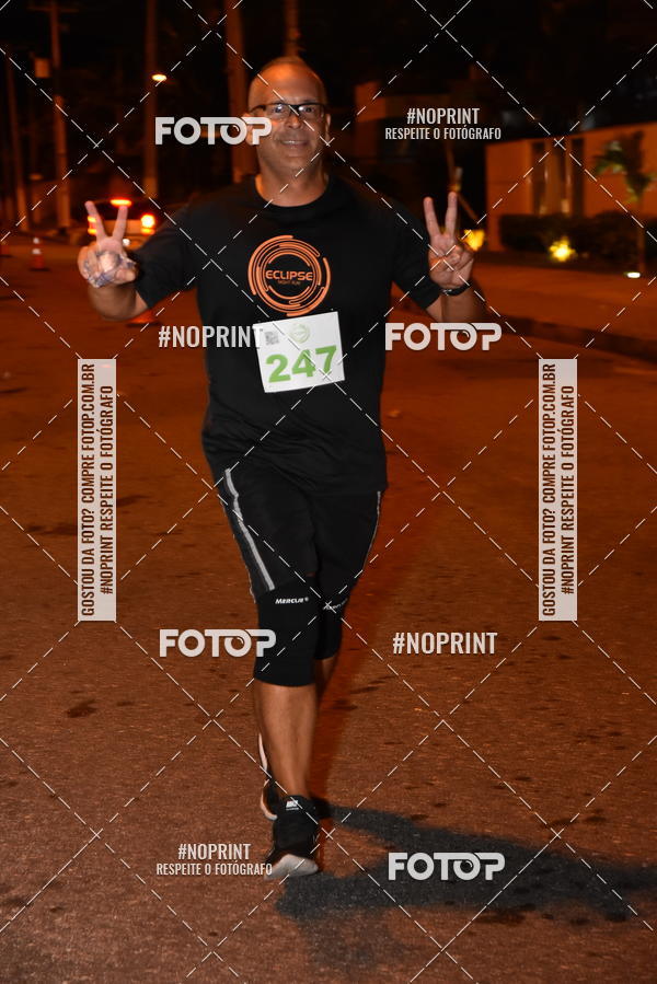 Buy your photos of the eventEclipse Night Run (Niter�i) on Fotop
