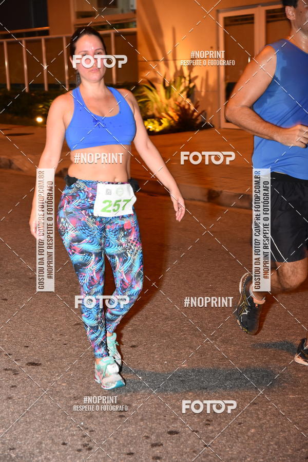 Buy your photos of the eventEclipse Night Run (Niter�i) on Fotop