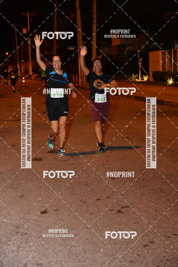 Buy your photos of the eventEclipse Night Run (Niter�i) on Fotop