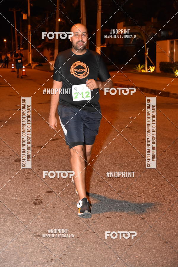 Buy your photos of the eventEclipse Night Run (Niter�i) on Fotop