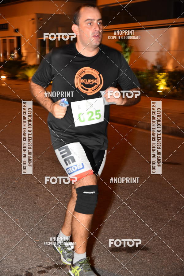 Buy your photos of the eventEclipse Night Run (Niter�i) on Fotop