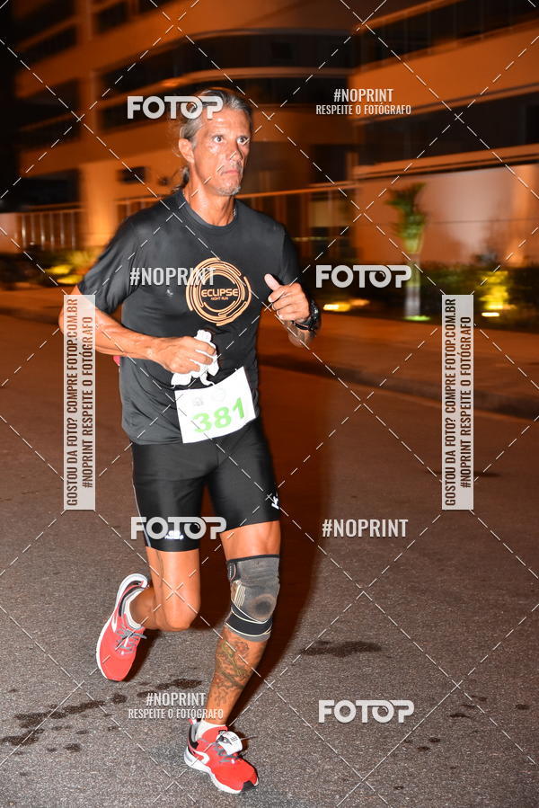 Buy your photos of the eventEclipse Night Run (Niter�i) on Fotop
