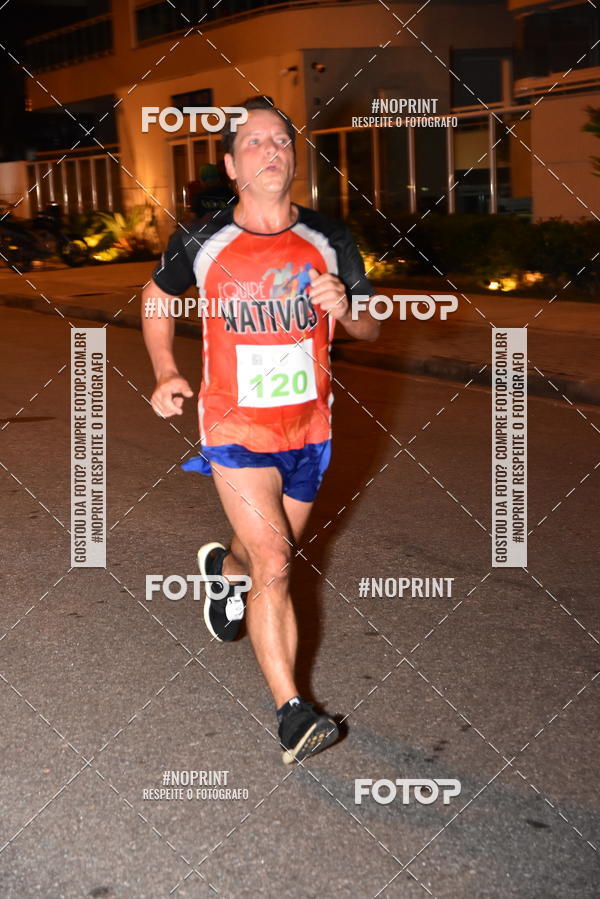 Buy your photos of the eventEclipse Night Run (Niter�i) on Fotop