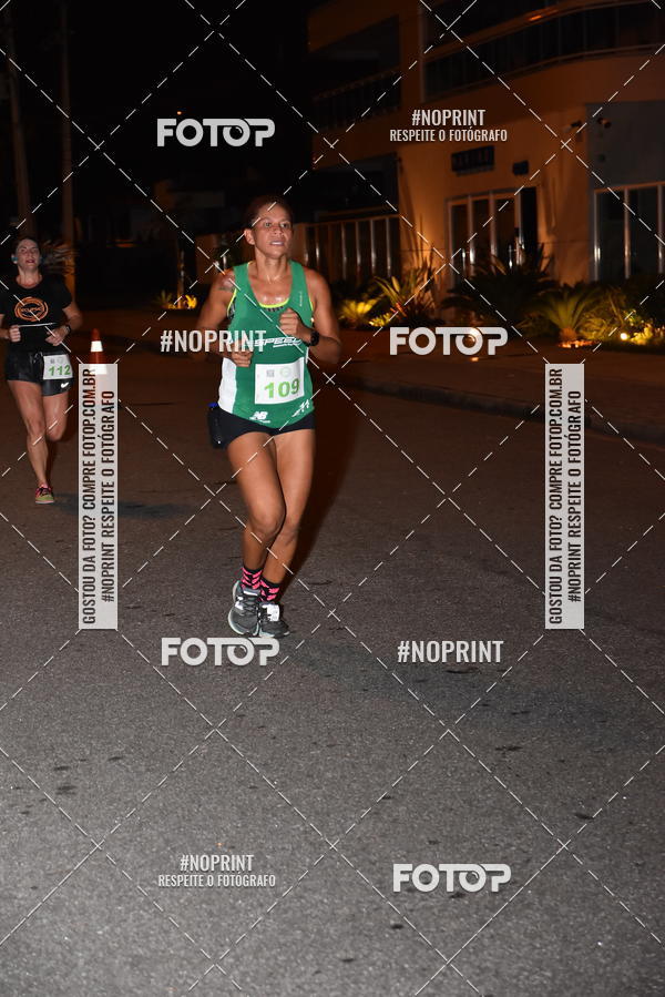Buy your photos of the eventEclipse Night Run (Niter�i) on Fotop