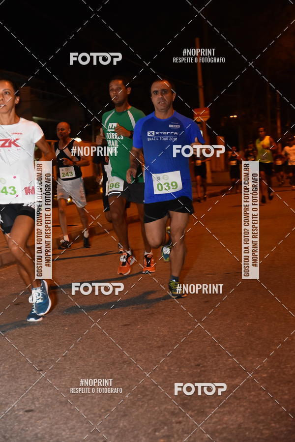 Buy your photos of the eventEclipse Night Run (Niter�i) on Fotop