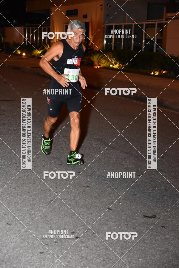 Buy your photos of the eventEclipse Night Run (Niter�i) on Fotop