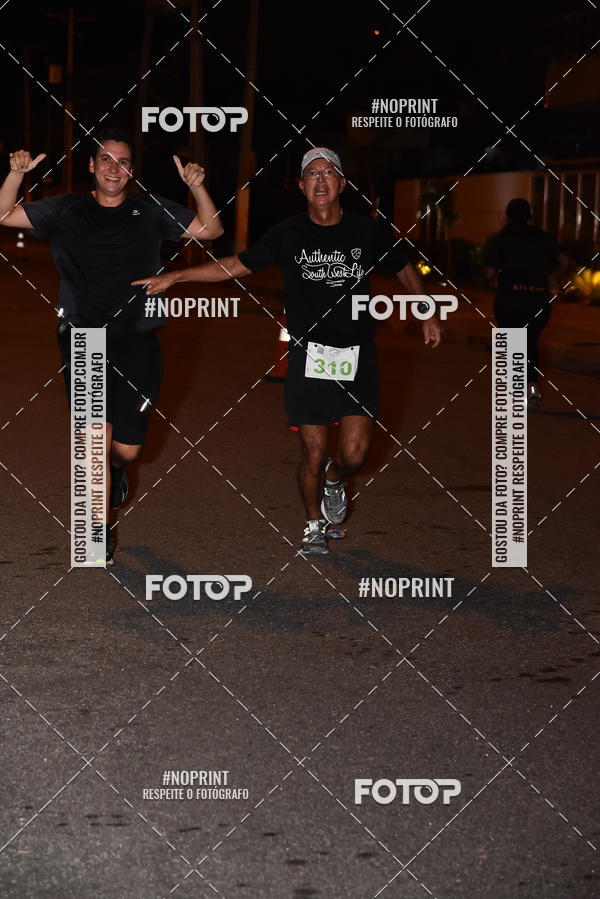 Buy your photos of the eventEclipse Night Run (Niter�i) on Fotop