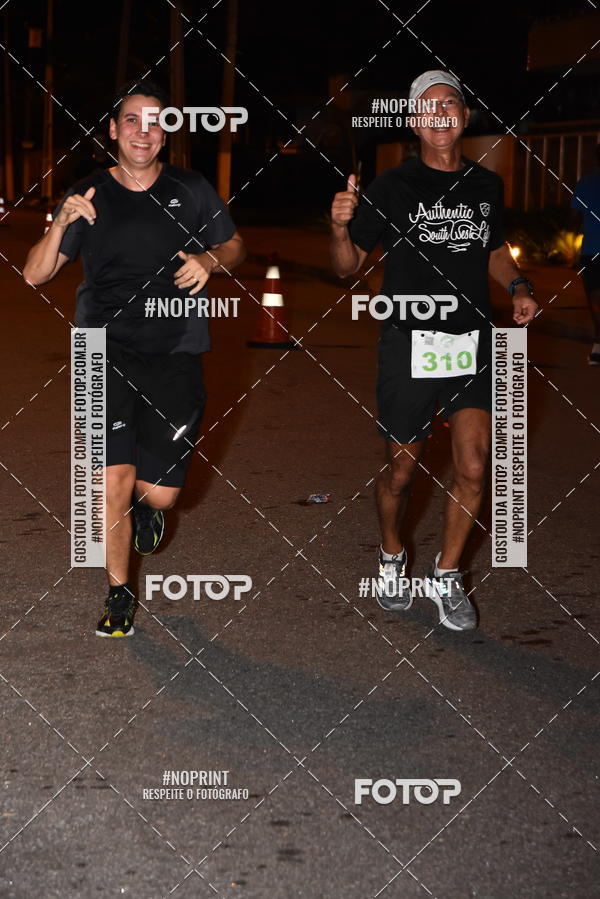 Buy your photos of the eventEclipse Night Run (Niter�i) on Fotop