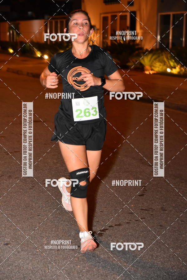 Buy your photos of the eventEclipse Night Run (Niter�i) on Fotop