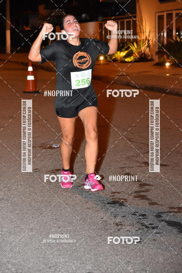 Buy your photos of the eventEclipse Night Run (Niter�i) on Fotop