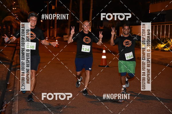 Buy your photos of the eventEclipse Night Run (Niter�i) on Fotop