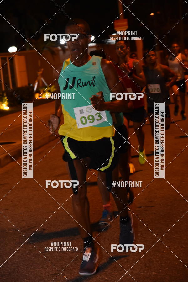 Buy your photos of the eventEclipse Night Run (Niteri) on Fotop