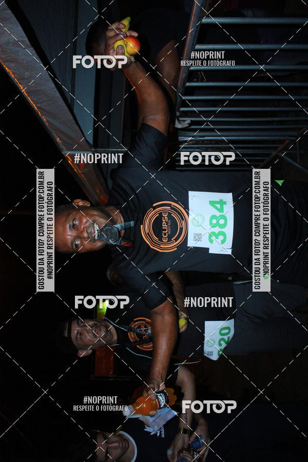 Buy your photos of the eventEclipse Night Run (Niter�i) on Fotop