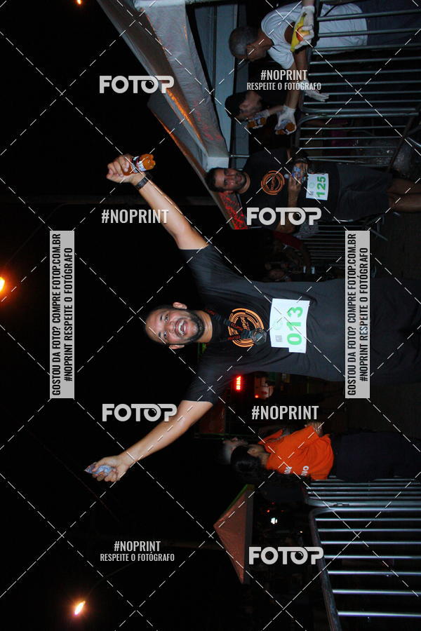 Buy your photos of the eventEclipse Night Run (Niter�i) on Fotop