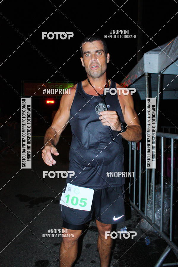 Buy your photos of the eventEclipse Night Run (Niter�i) on Fotop