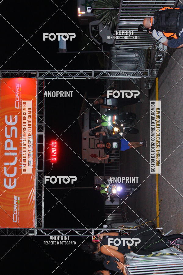 Buy your photos of the eventEclipse Night Run (Niter�i) on Fotop