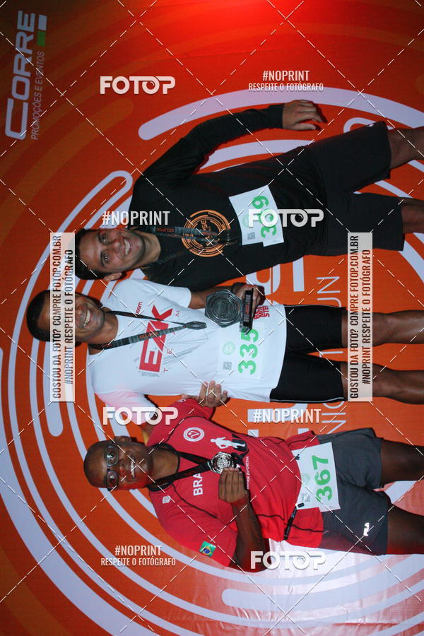 Buy your photos of the eventEclipse Night Run (Niter�i) on Fotop