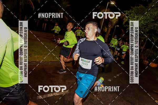 Buy your photos of the eventEclipse Night Run on Fotop