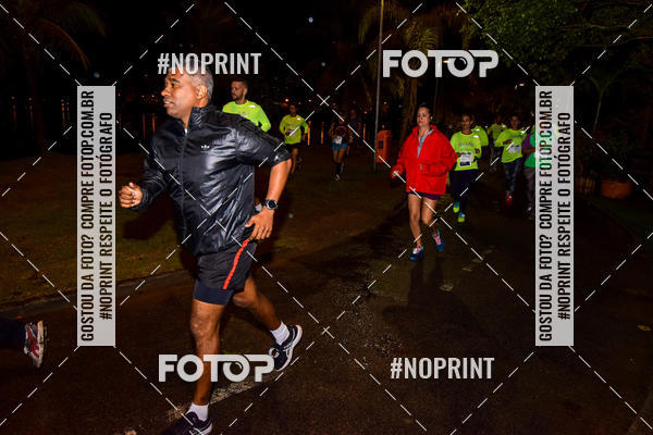 Buy your photos of the eventEclipse Night Run on Fotop