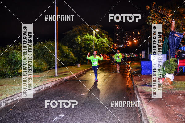 Buy your photos of the eventEclipse Night Run on Fotop