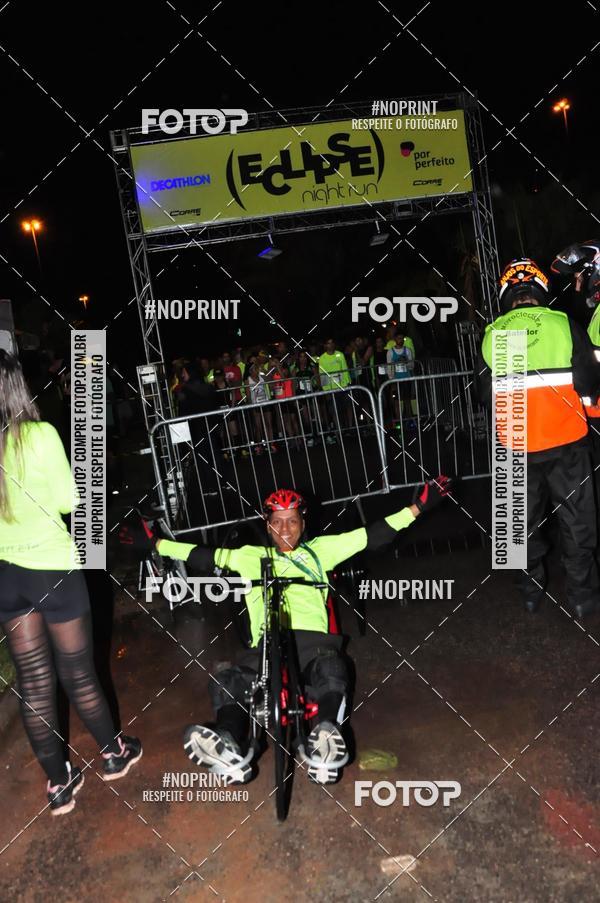 Buy your photos of the eventEclipse Night Run on Fotop