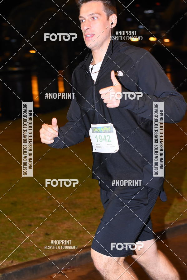 Buy your photos of the eventEclipse Night Run on Fotop
