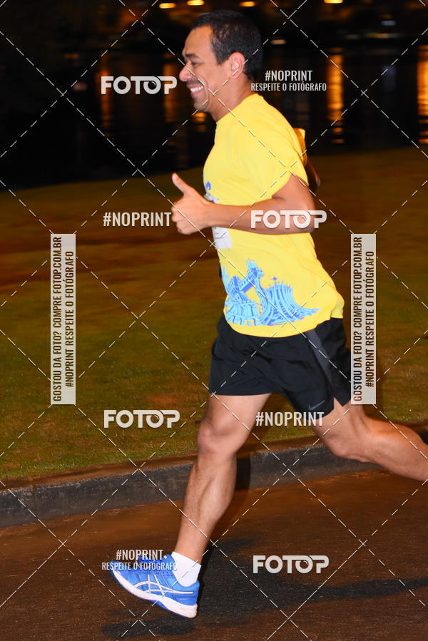 Buy your photos of the eventEclipse Night Run on Fotop