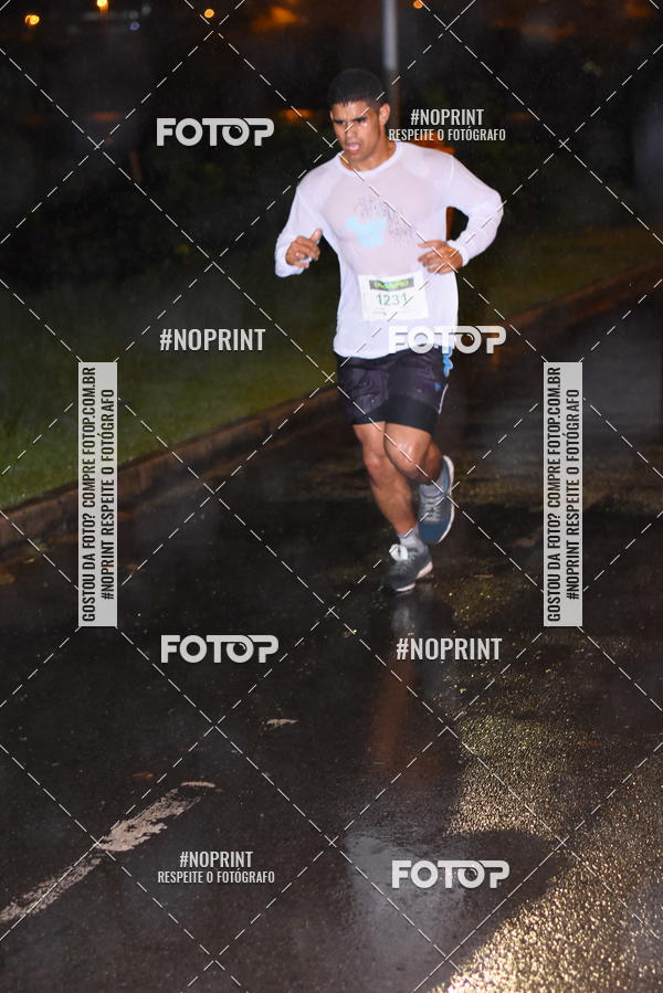 Buy your photos of the eventEclipse Night Run on Fotop