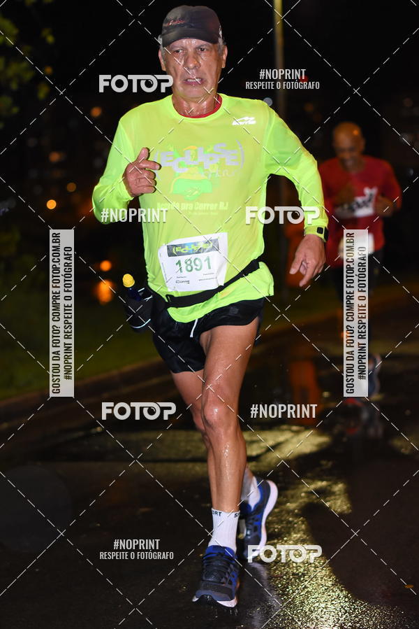Buy your photos of the eventEclipse Night Run on Fotop