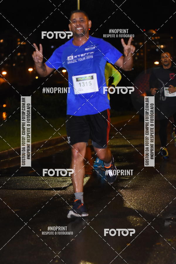 Buy your photos of the eventEclipse Night Run on Fotop