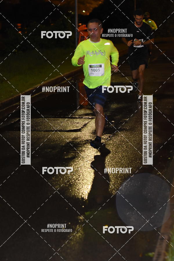 Buy your photos of the eventEclipse Night Run on Fotop