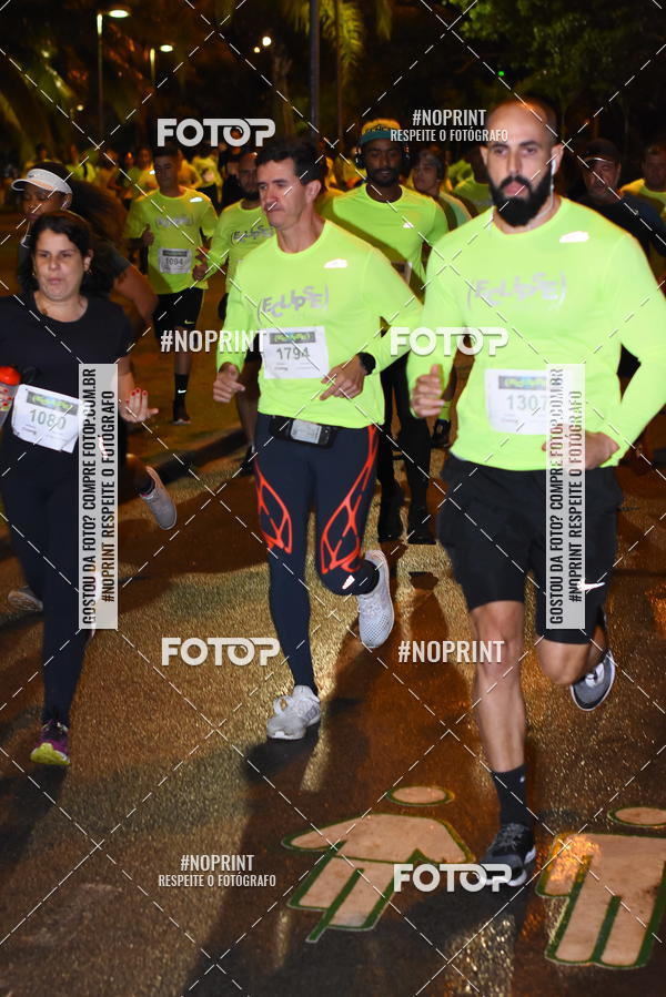 Buy your photos of the eventEclipse Night Run on Fotop