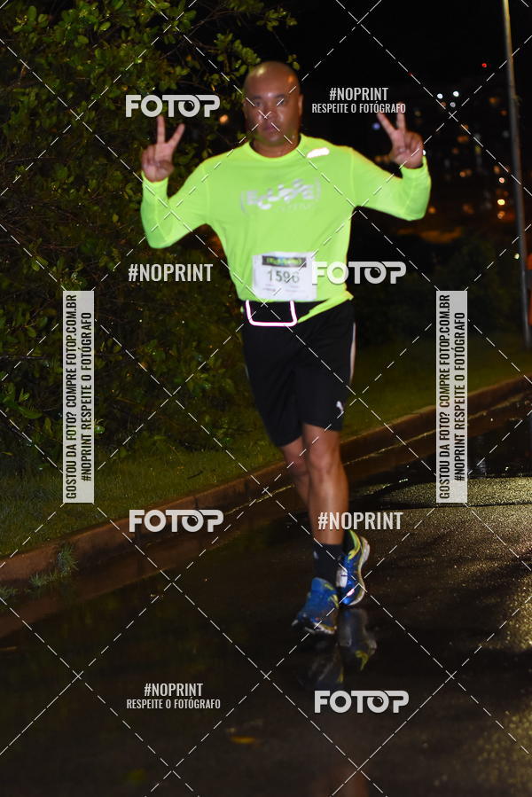 Buy your photos of the eventEclipse Night Run on Fotop