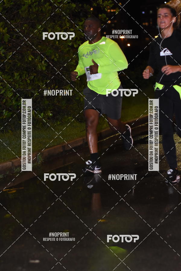 Buy your photos of the eventEclipse Night Run on Fotop