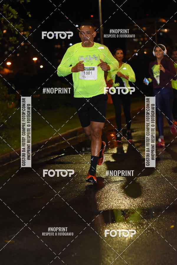 Buy your photos of the eventEclipse Night Run on Fotop
