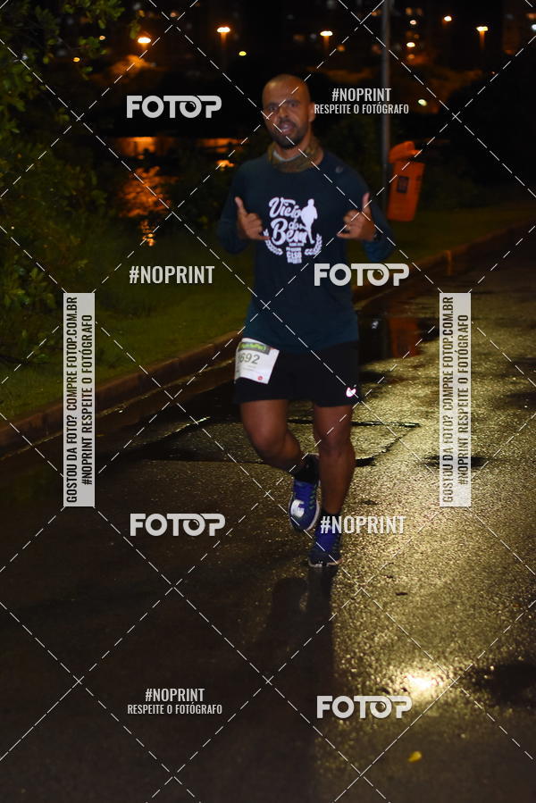 Buy your photos of the eventEclipse Night Run on Fotop