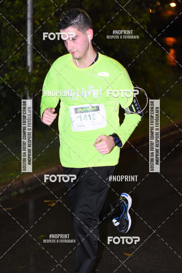 Buy your photos of the eventEclipse Night Run on Fotop