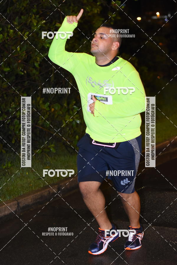 Buy your photos of the eventEclipse Night Run on Fotop