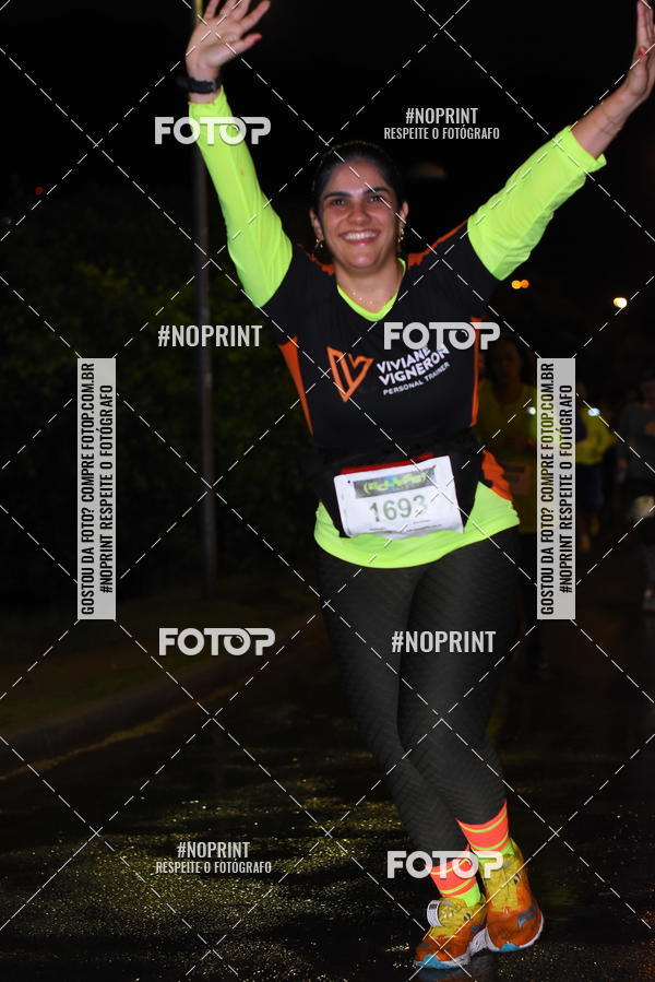 Buy your photos of the eventEclipse Night Run on Fotop