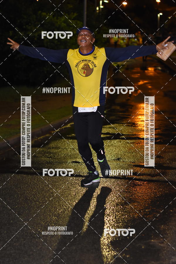 Buy your photos of the eventEclipse Night Run on Fotop